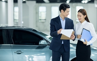 杭州電動(dòng)汽車租賃一年不到2萬 綠色出行新風(fēng)尚